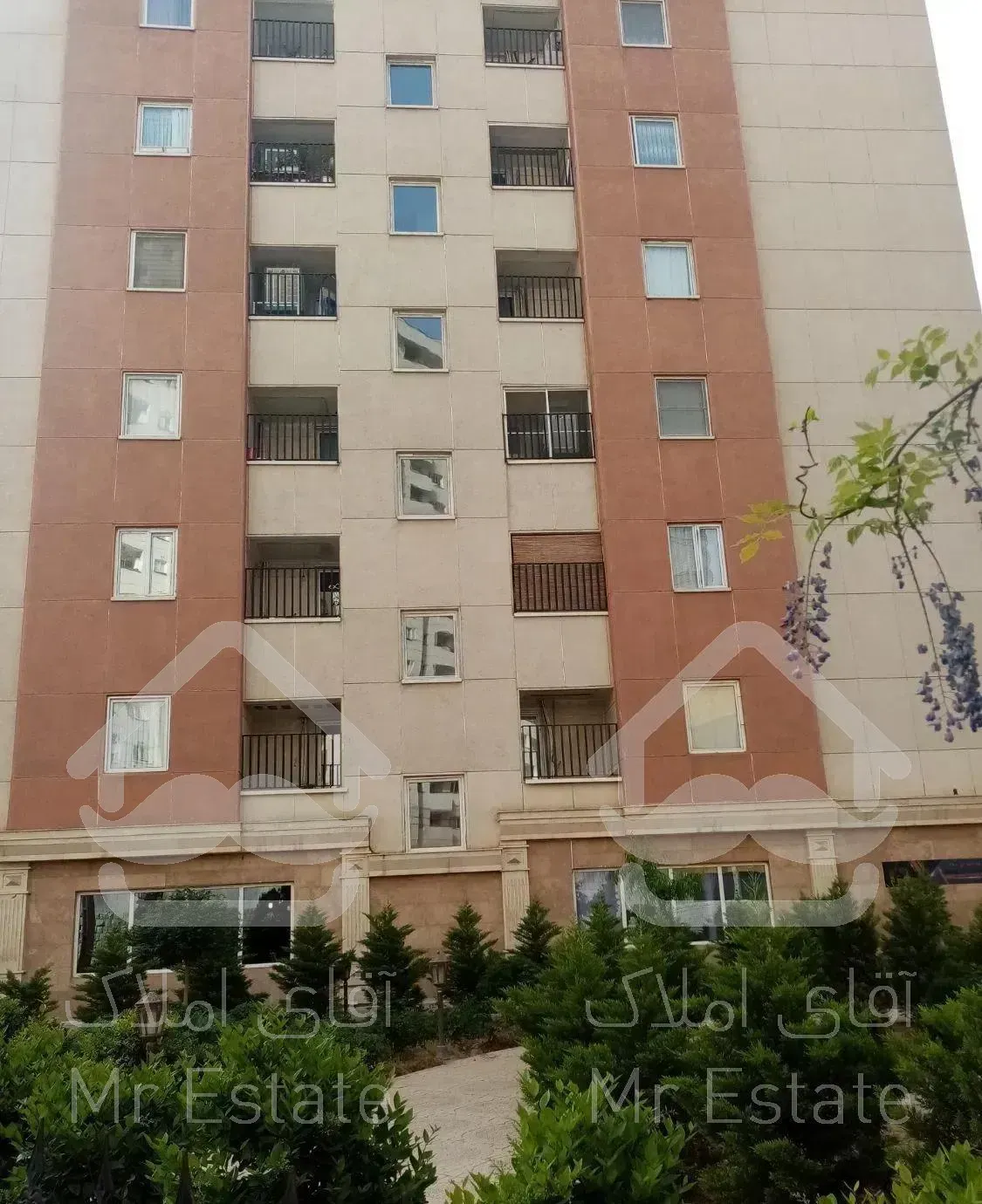 غرب دریاچه/2خوابه/100متری/فول امکانات