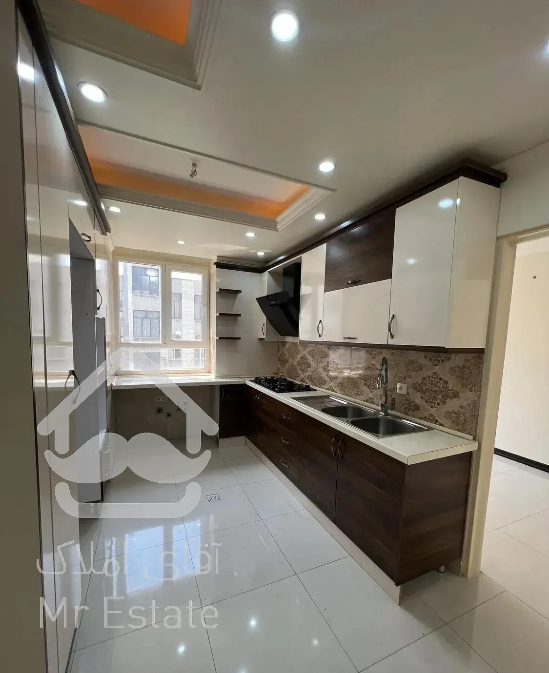 ۹۰متر دوخوابه پارکینگ انباری آسانسور شیخ هادی