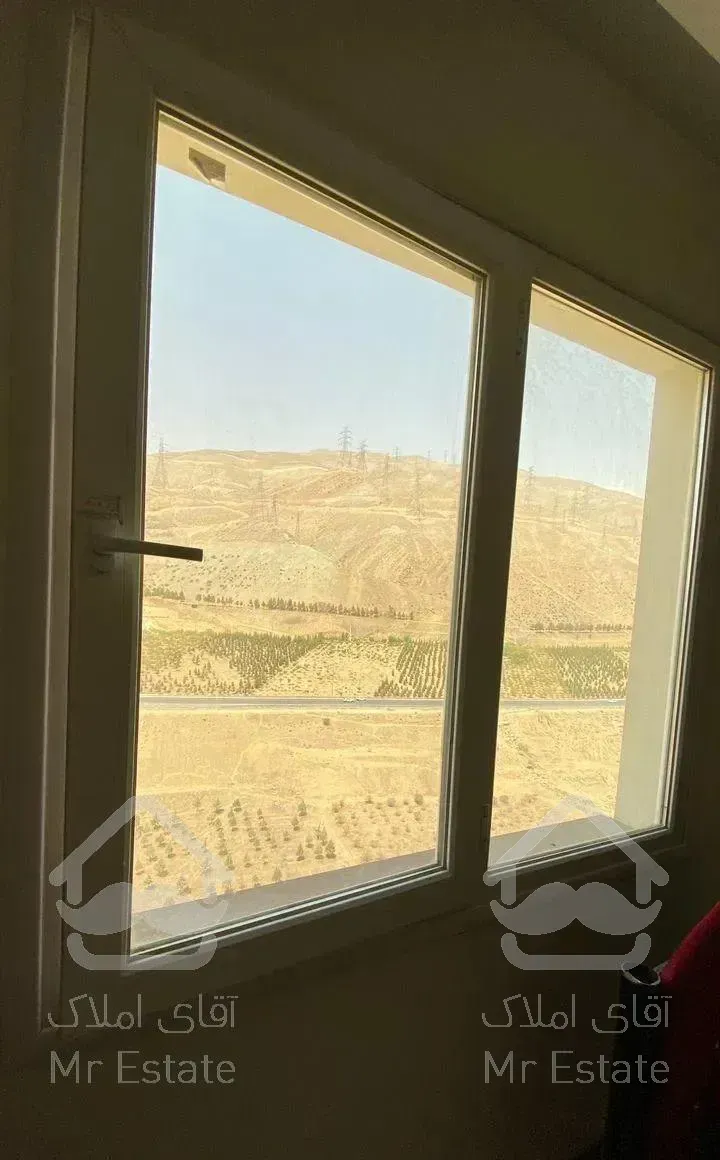 ۱۵۷ متری لابی ۲۴ ساعته سه خوابه همراه حمام مستر