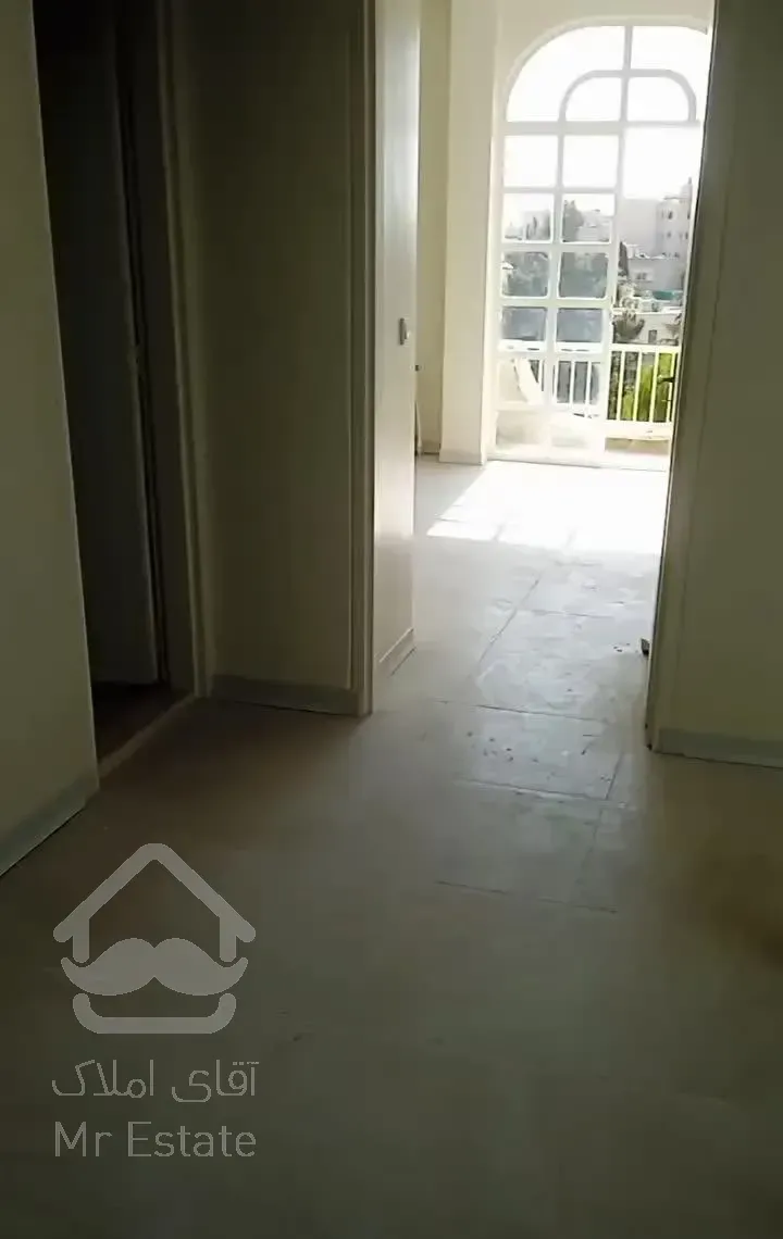 ۱۸۵متر سه خواب/خوش نقشه و آفتابگیر