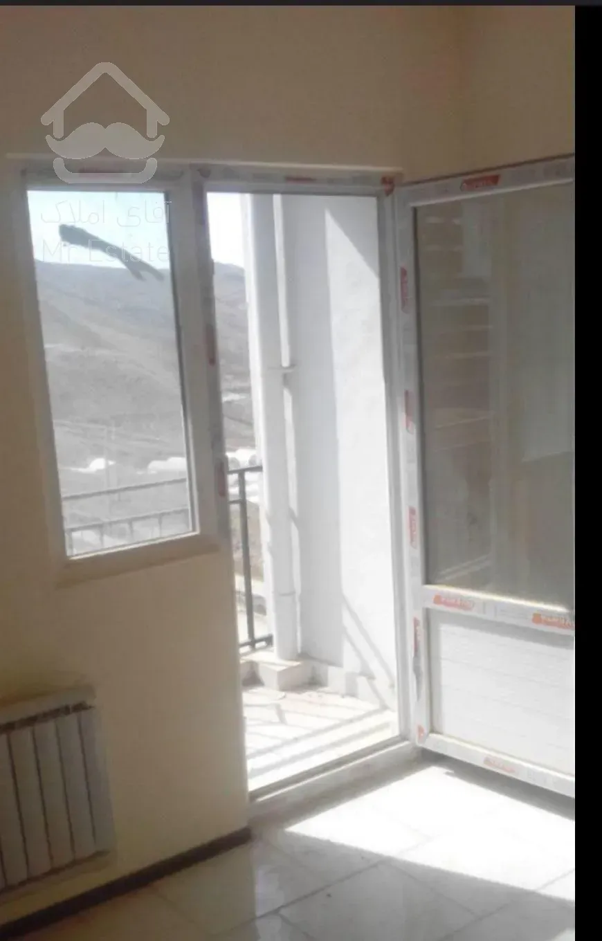 اپارتمان نوار طلایی با ویو عالی