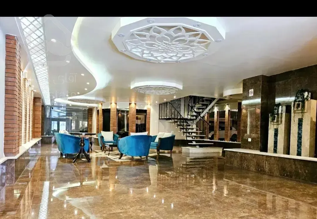 ۲۰۰ متر / ۳ خواب / تک واحدی / ۳ پارکینگ