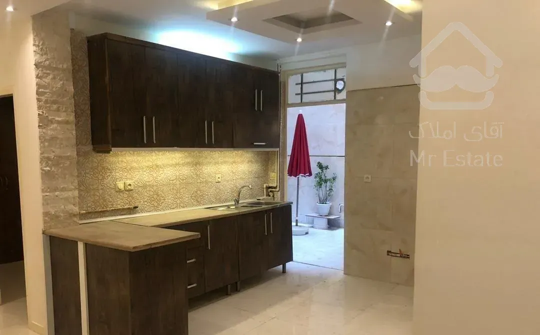 فروش آپارتمان ۵۰متریک خواب/طبقه همکف/دانشگاه