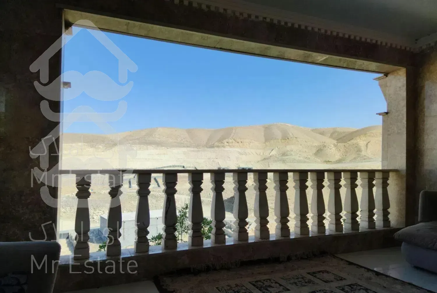 ۲۰۰ متر دوبلکس  با ۳۰ متر تجاری