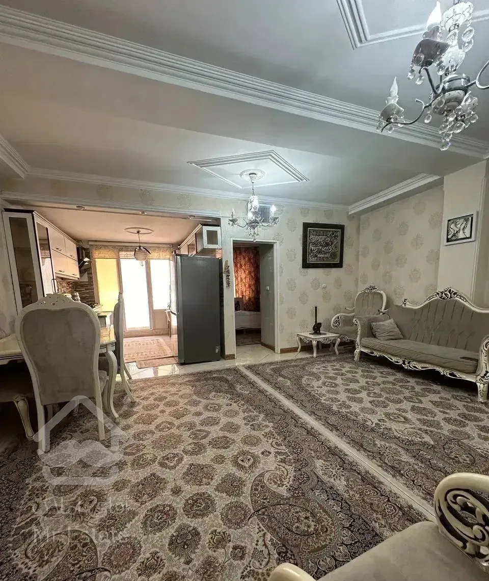 بلواربریانک۶۵متردوخواب فول بازسازی پارکینگ انباری