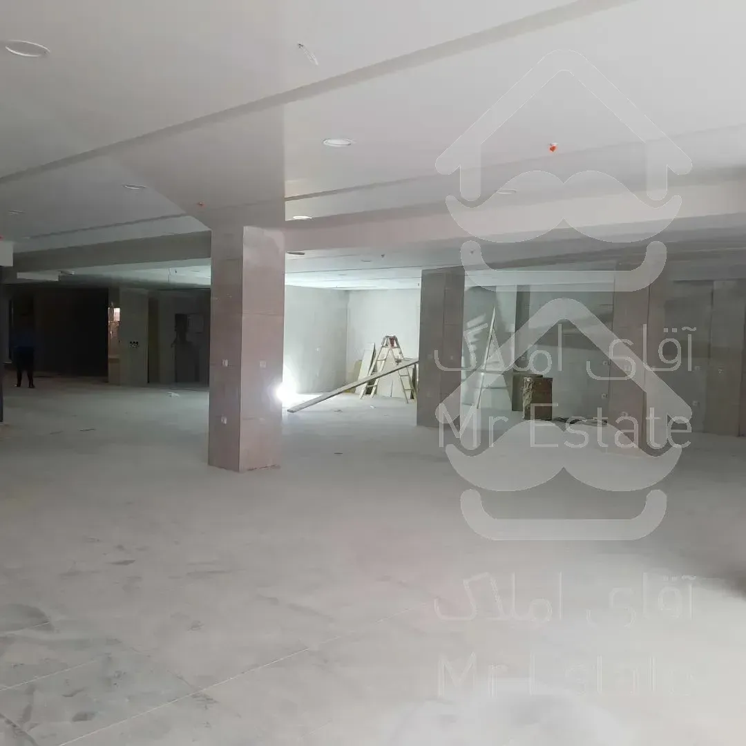 جهت هر کار تجاری و برند و بانک ،آزمایشگاه، کلینیک ،نمایشگاه فرش و مبل