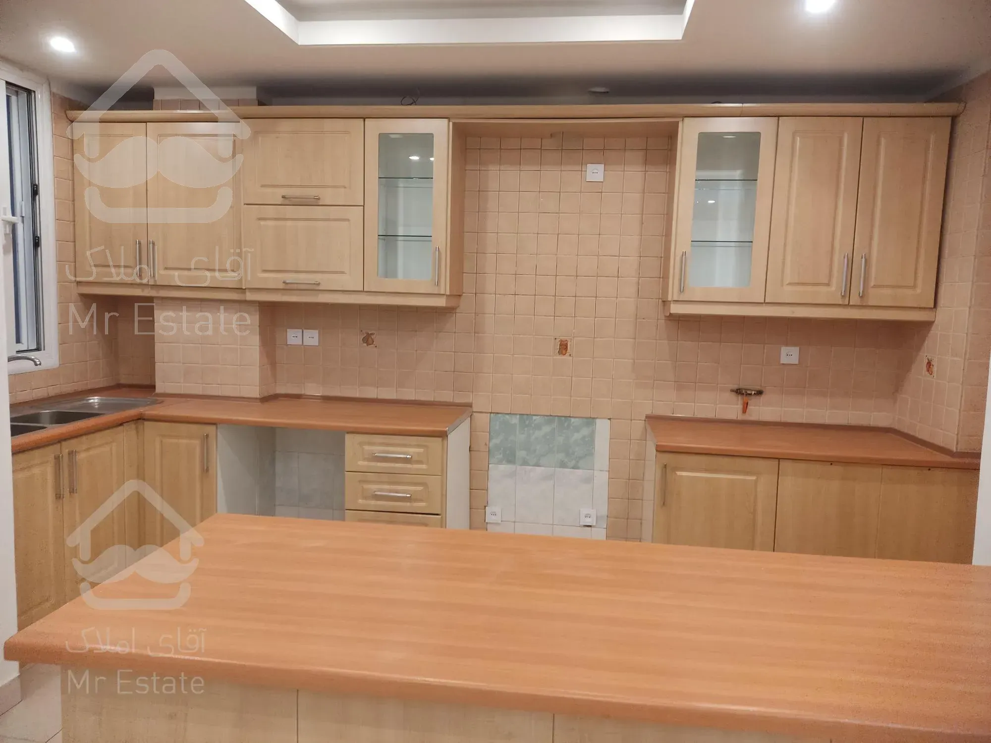 ظفر _ ۱۴۳ متر / دیدنی و خاص