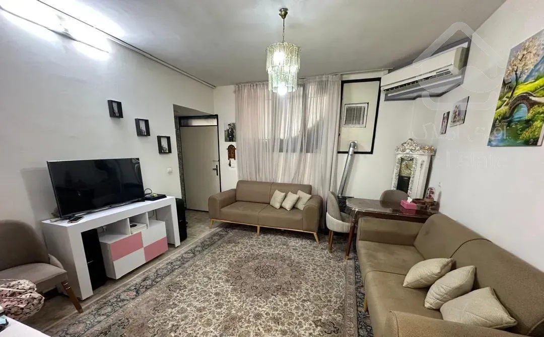 فروش آپارتمان بلوار کارگر * خانه رنگی *