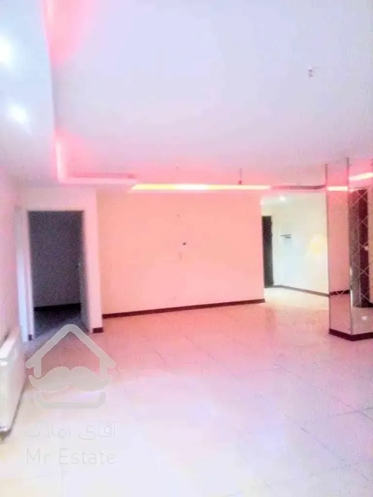 ۱۰۳ متر ۲خوابه سالن پرده خور صادقیه