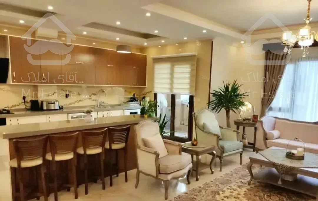 آپارتمان ۱۳۵ متری سه خوابه (دیباجی جنوبی)