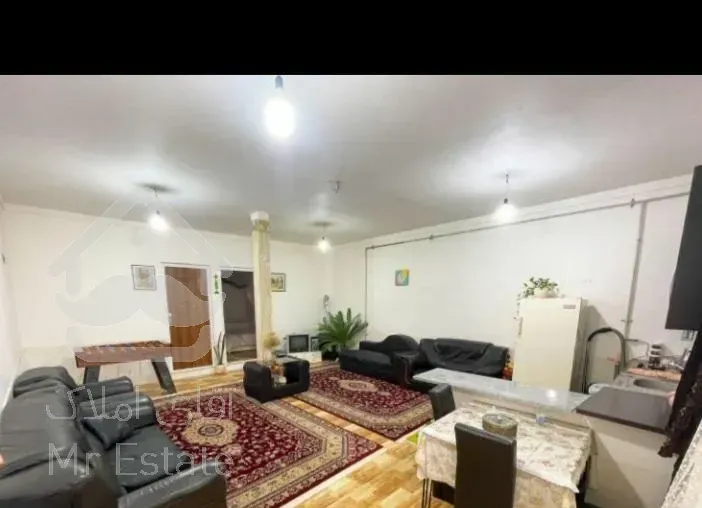 خانه نو ساخت در خیابان قائم