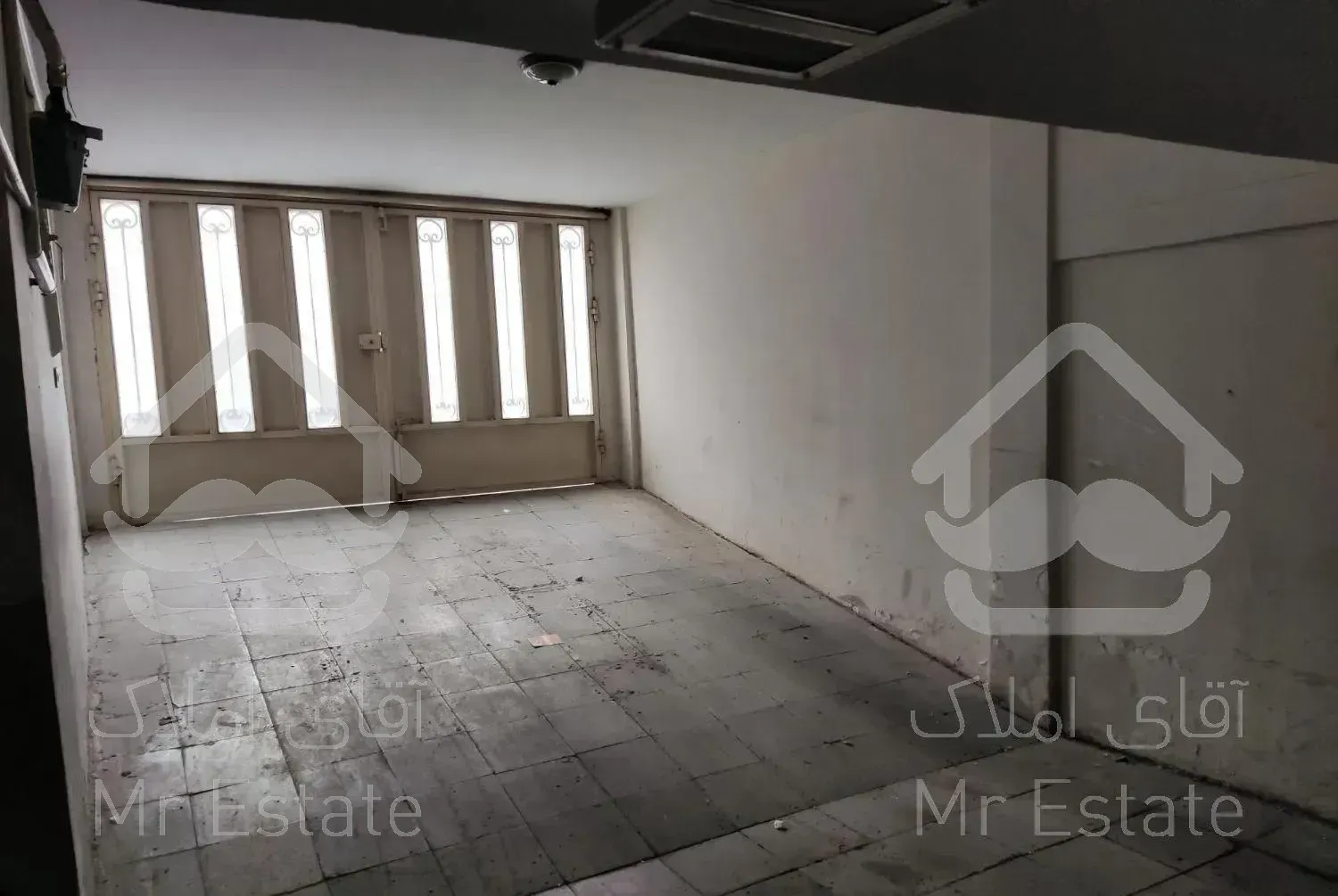 ۵۷ متر تک واحد با پارکینگ انباری بالکن//دهقان