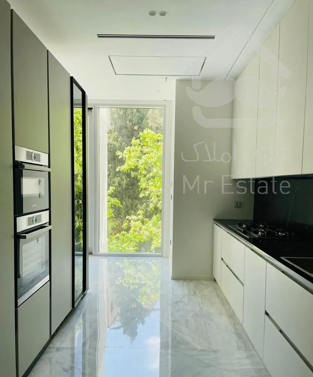 آپارتمان ۲۵۰متر/لوکس/نیاوران