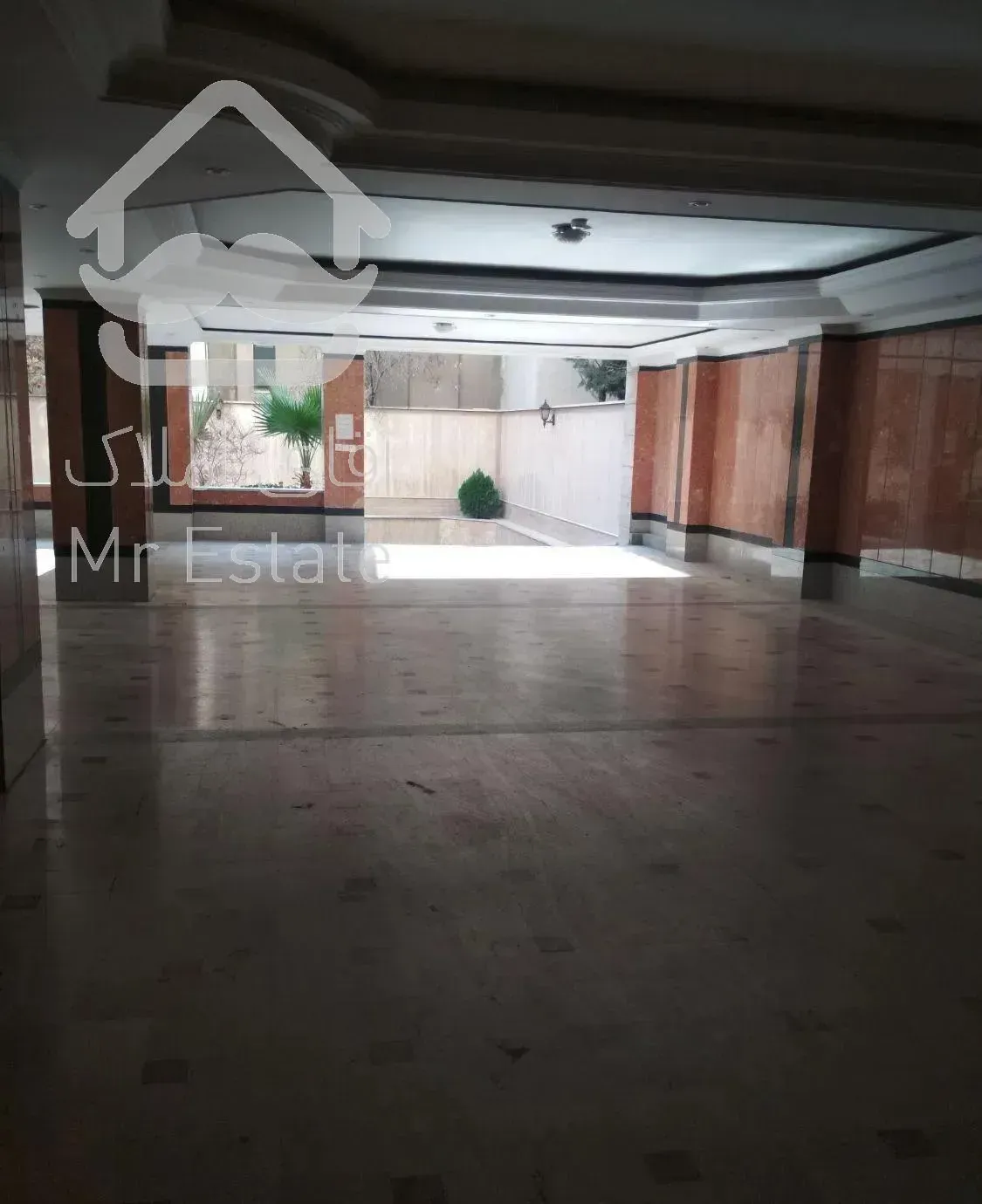 آپارتمان 110متری فول و تمیز