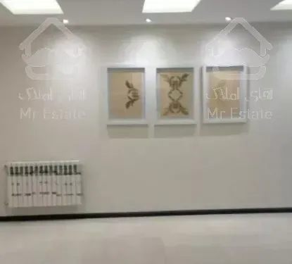 100 متر فردوس شرق 3 ساله