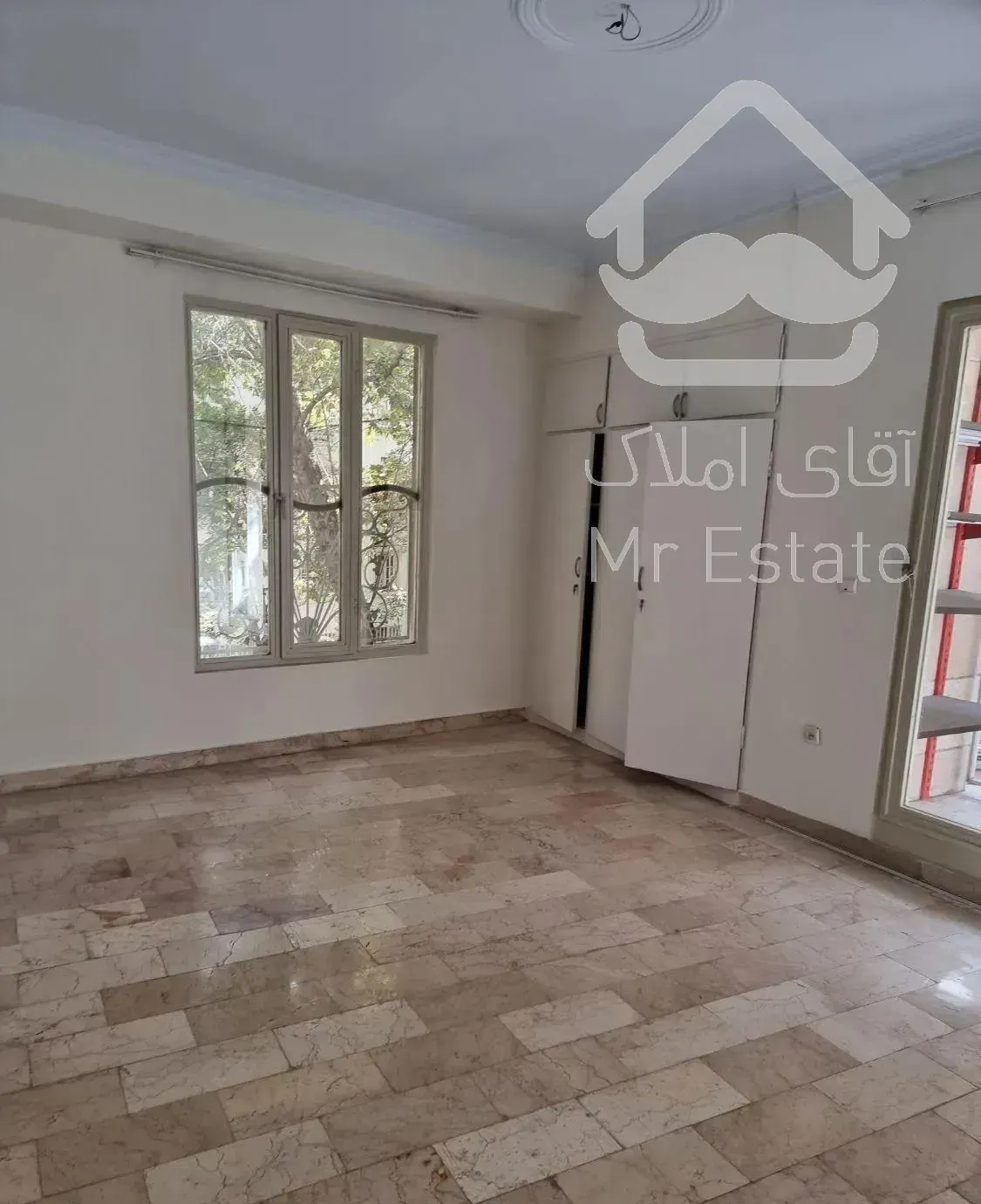 زرگنده.عطاری مقدم جنوبی  ۱۱۵ متر ۲ خوابه