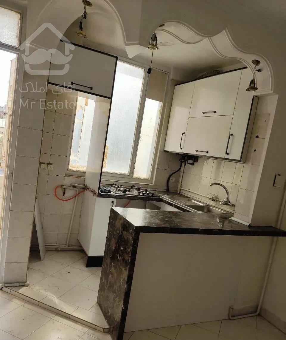 فروش آپارتمان ۳۲ متری زاهد گیلانی 12متر انباری سند