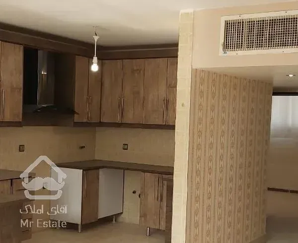 آپارتمان نوساز ۸۵ متری