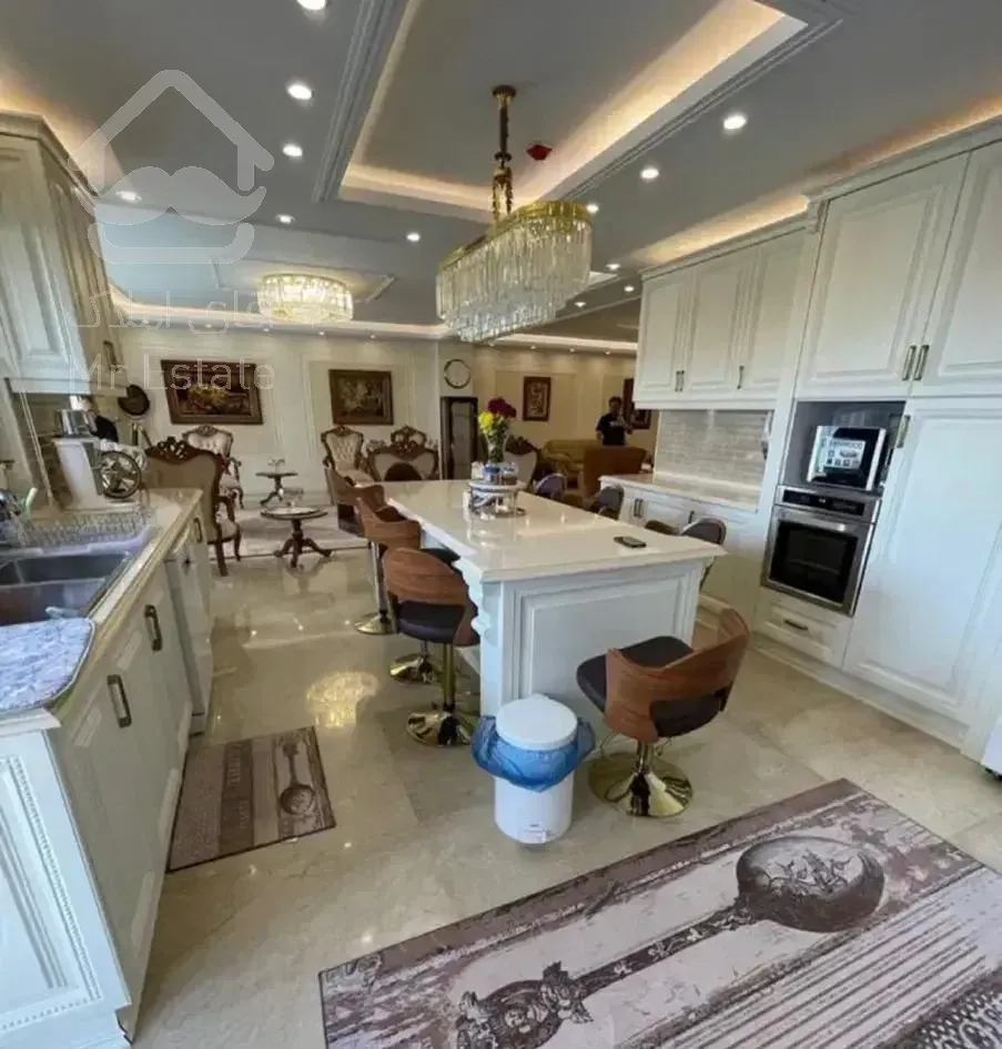 ۱۷۸متر/تک واحدی/۲پارکینگ باکس/پارک تهران ویلا