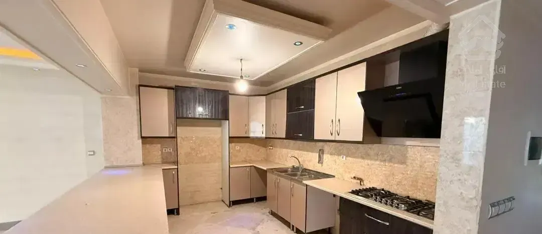 ۱۲۷متر/۳خواب/فول