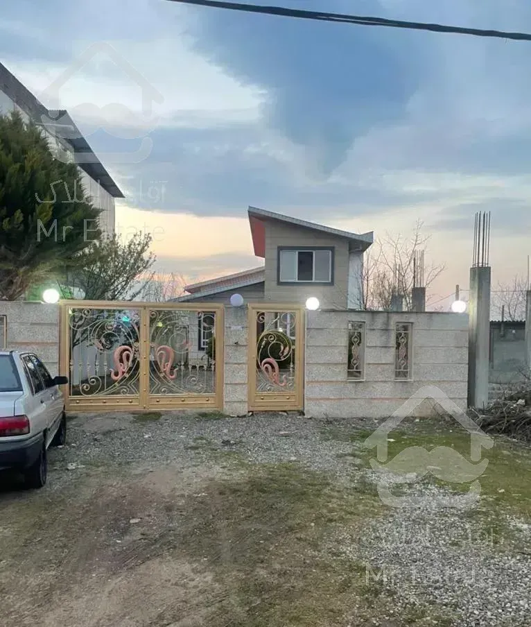 دوبلکس۱۰۰متر زمین ۲۲۰متر بر اصلی خیابان تالش قروق