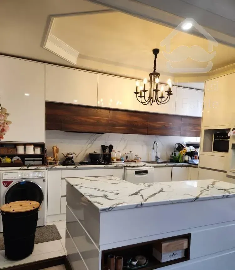 ۷۶متر۲خ/فول امکانات/طالقانی ولیعصر