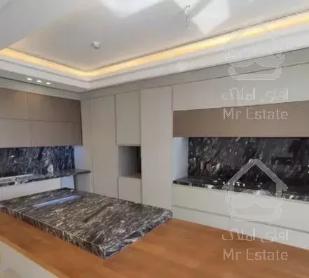 اجودانیه طبقه اخر برج باغ برند ۱۷۰ متر ۳ خواب