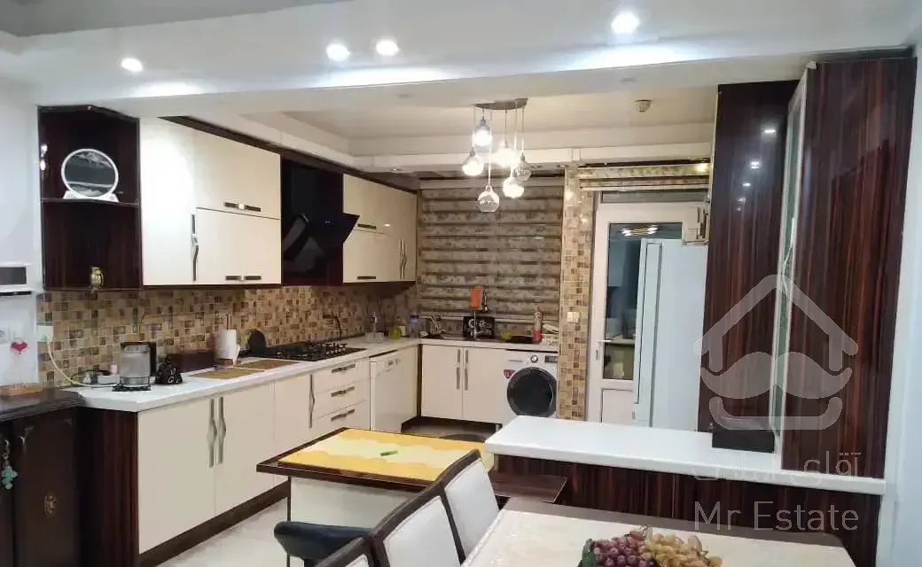 ۱۱۰ متر ۲ خواب فلکه اول تهرانپارس