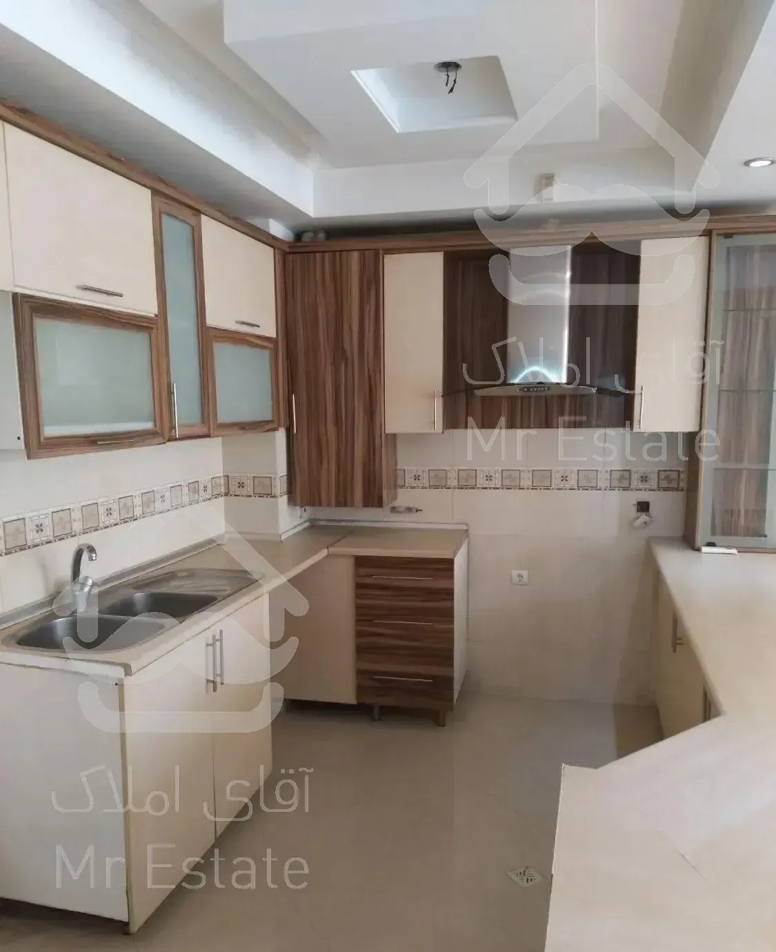 ۱۴۰ متر نوساز اوایل صیاد