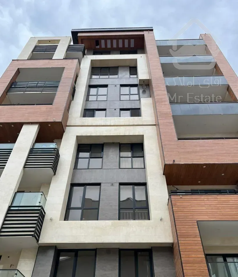 فروش آپارتمان ۱۵۰ متری ۳ خوابه