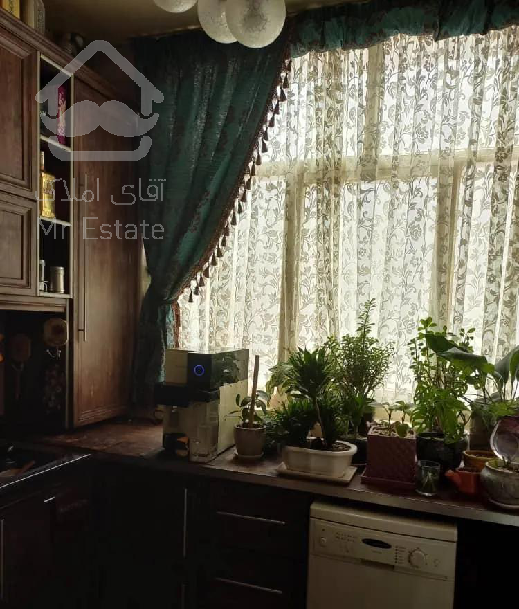 ۵۰ متر فول امکانات  باسازی شده