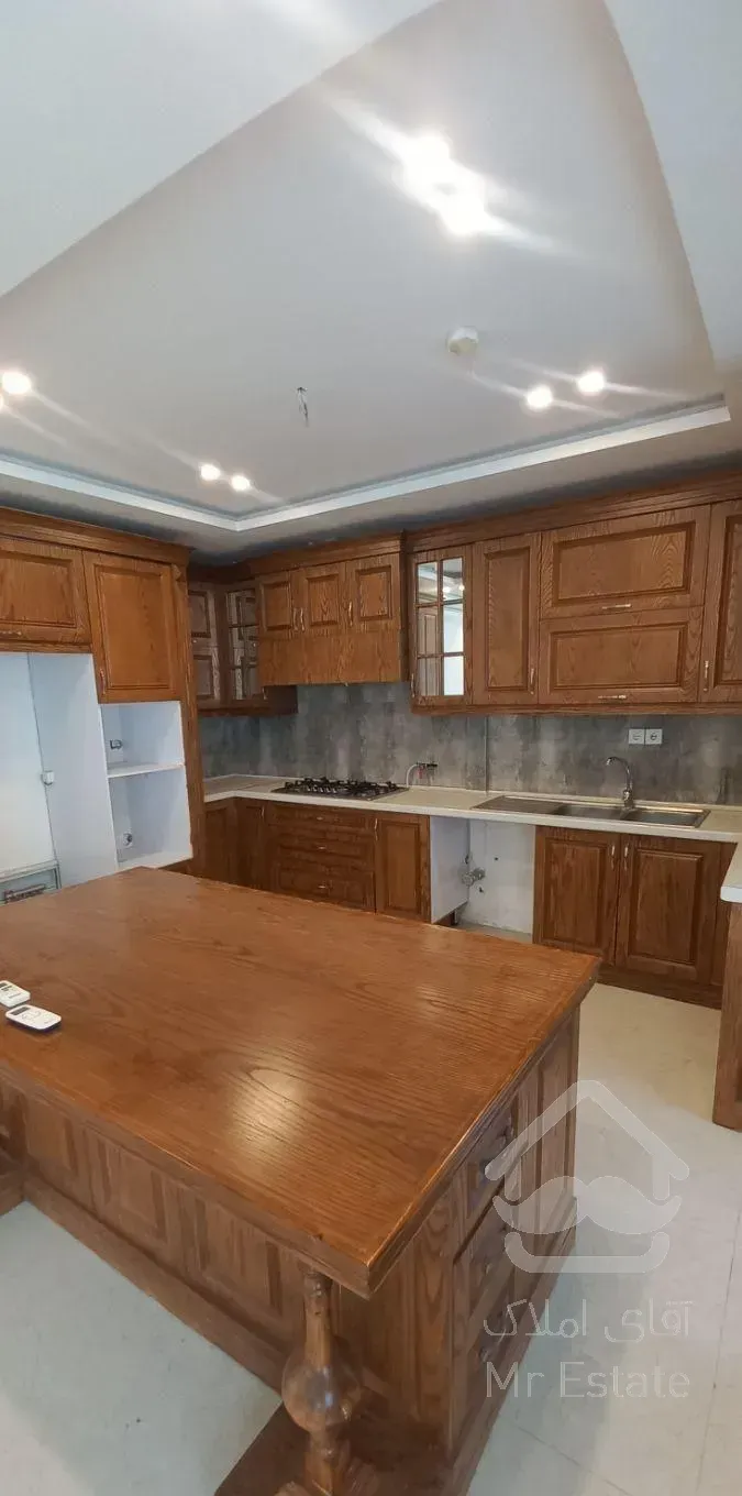 ۱۰۶متری۲خواب سندآماده منطقه وزیری لوکیشن تاپ