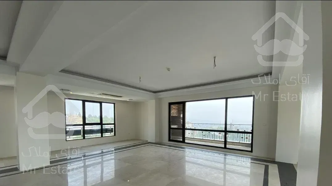 *آپارتمان160متری/2پارکینگ سندی/نوساز تخلیه*