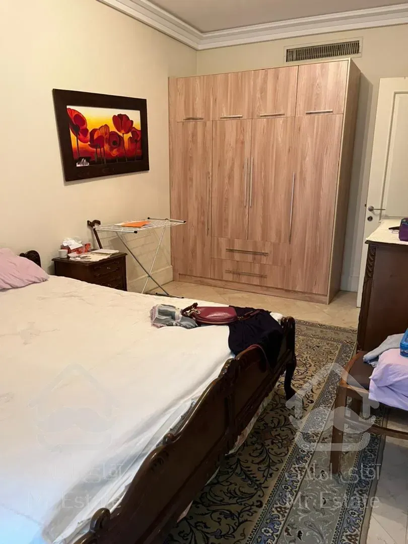 اجاره و رهن آپارتمان محمودیه 205  متر شیک