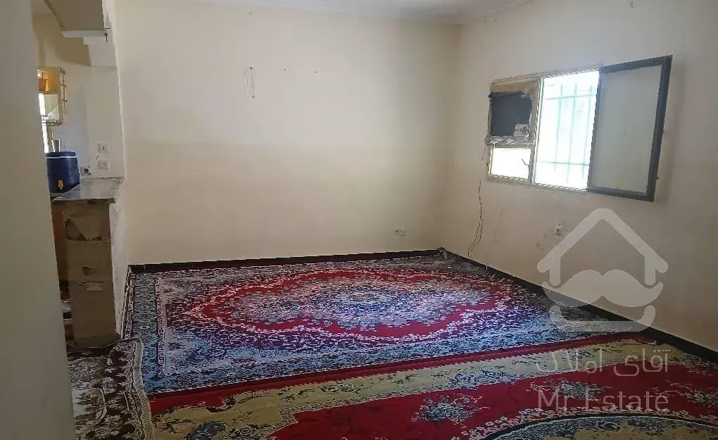 فروش دوخواب همکف عالیشهر