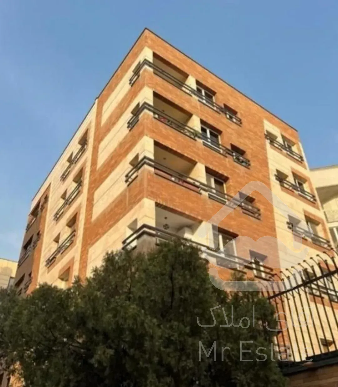 آپارتمان ۱۸۰ متری ۳ خوابه سهروردی شمالی نیلوفر