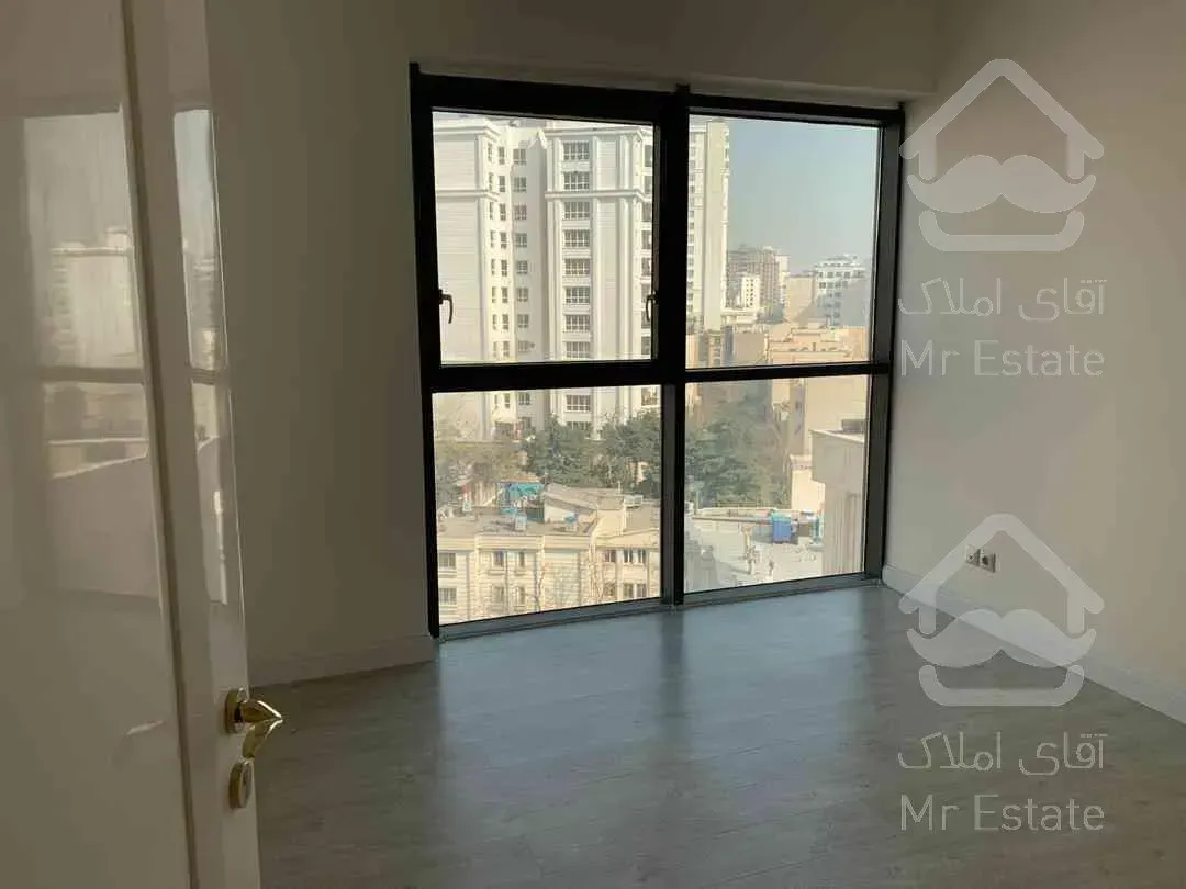 200 متر نوساز/فرمانیه فول مشاعات/بدون مشابه