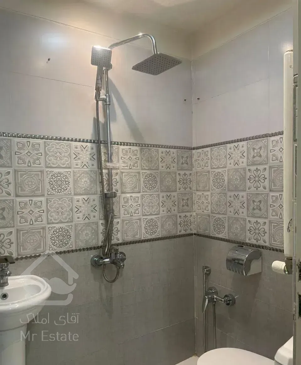 آپارتمان ۹۰متر ۲ ساله فلکه دوم تهرانپارس