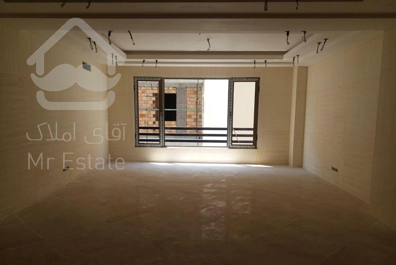 ۱۳۰ متر ۳ خوابه/سرمایه گذار