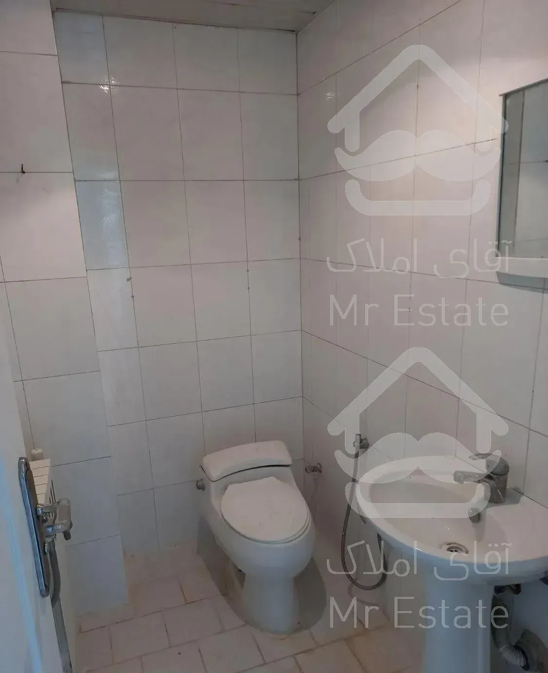 آپارتمان ۱٠۴متری کوی مهر