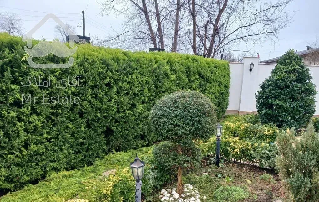 انجام کلیه امور باغبانی وفضای سبز