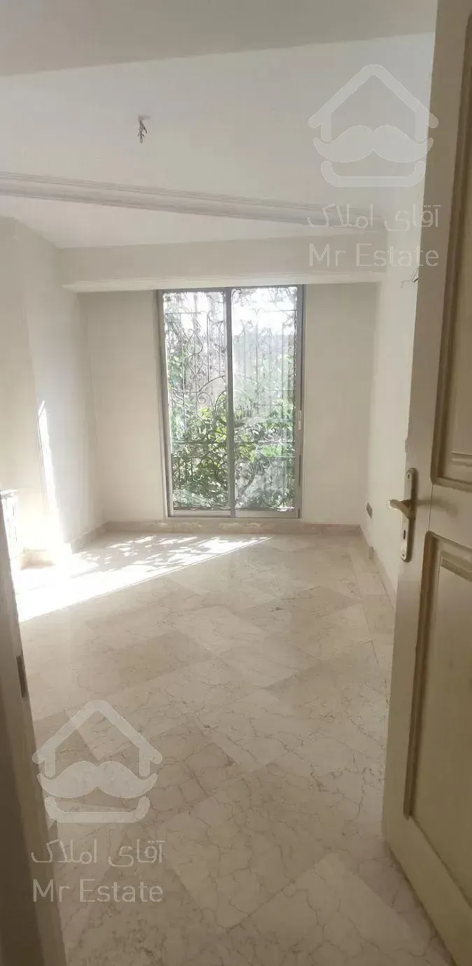 ۱۵۰ متر ۳ خواب/دروس