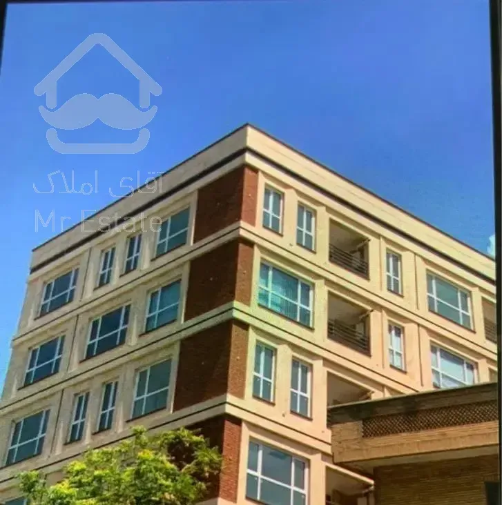 آپارتمان ۸۳ متری مسکونی دولت