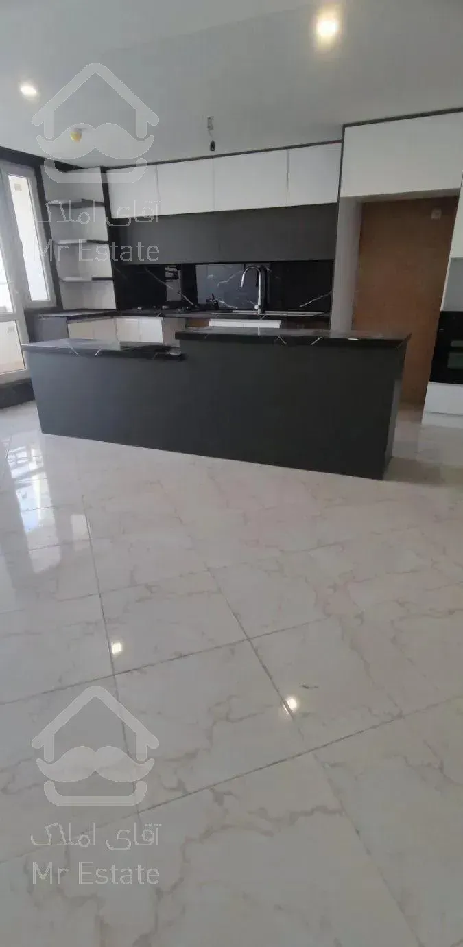 118متر دو خوابه/برج مروارید/18ماه/ویو دار