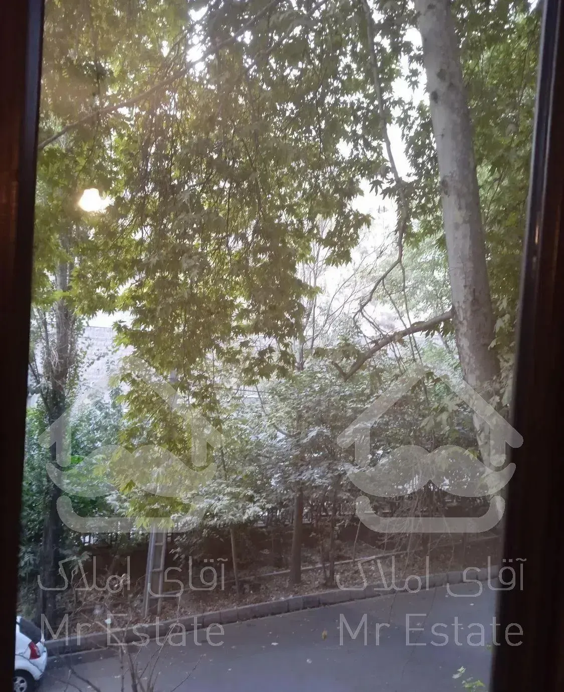 آپارتمان ۱۳۰ متر گلاب دره