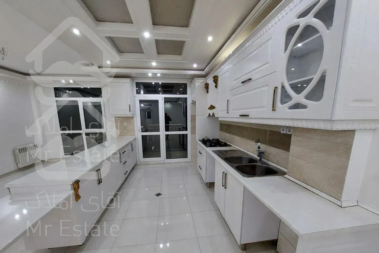 رهن/۱۱۰متر۲خواب/تکواحدی/خ مهربار/خ حافظ