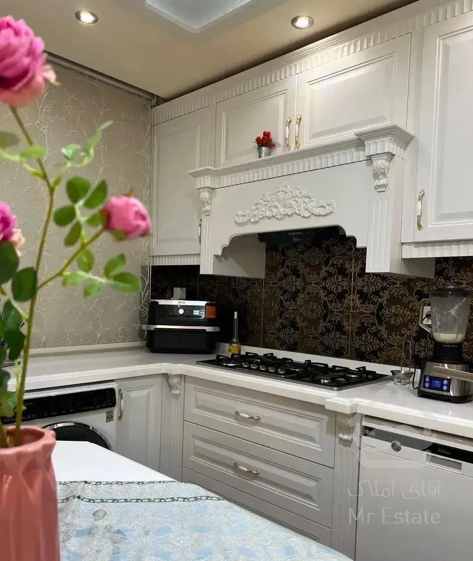 135متر 2خواب خطی روبه افتاب تخلیه شمال فردوس