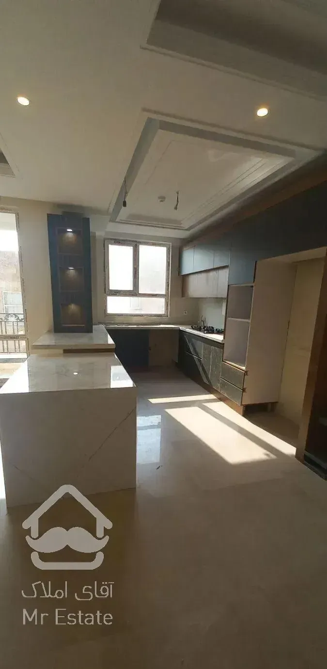 ۱۴۵ متر سه خواب اردیبهشت جنوبی دو پارکینگ