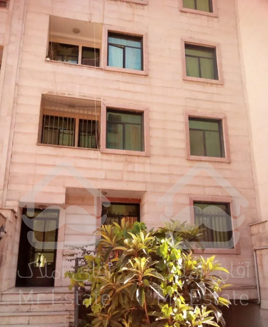 ۷۸متر دوخوابه با پارکینگ تخلیه شاهین شمالی