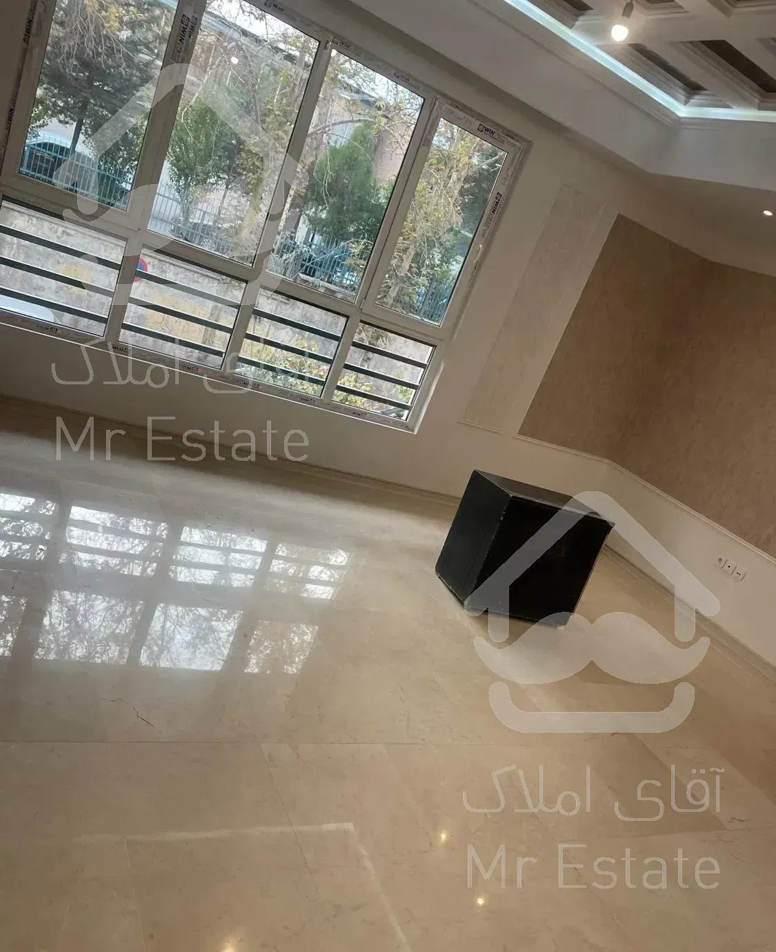 میرداماد ۶۲ متر (نوساز،غرق نور)